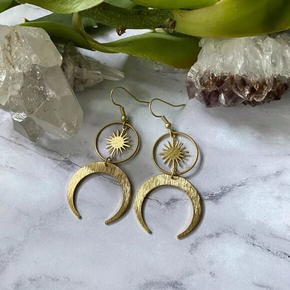 ☀️Brushed Brass Sun and Moon Celestial Earrings🌙 - Picture 1 of 5